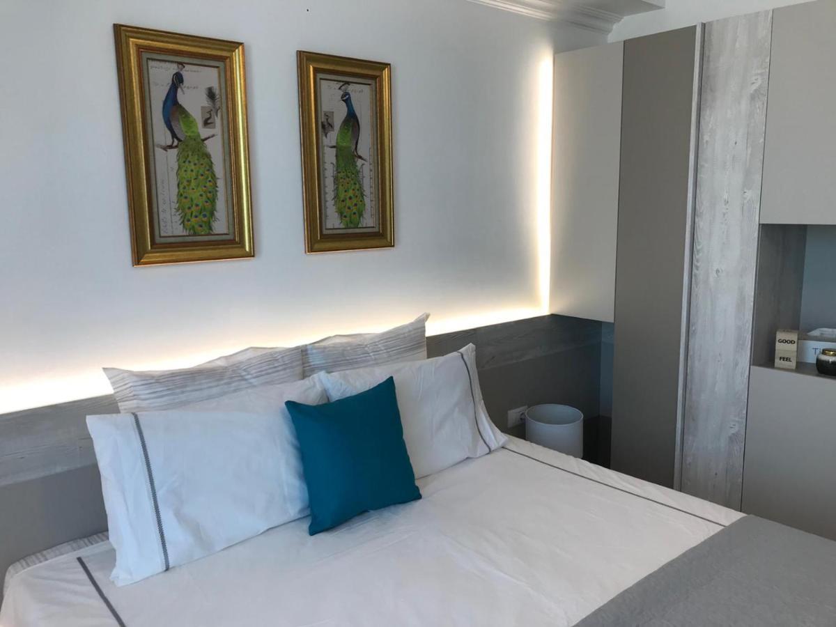 Beach Rooms Roberta Mamaia Ngoại thất bức ảnh