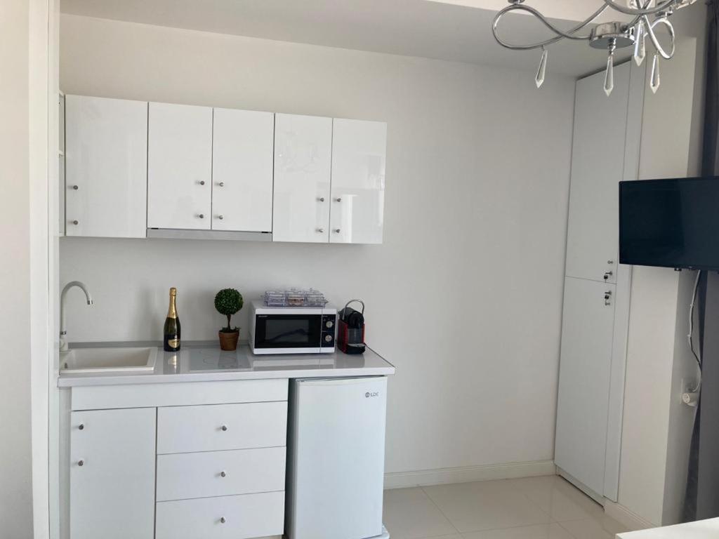 Beach Rooms Roberta Mamaia Ngoại thất bức ảnh