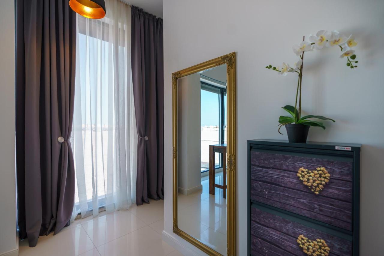 Beach Rooms Roberta Mamaia Ngoại thất bức ảnh