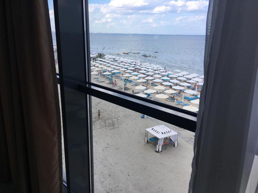 Beach Rooms Roberta Mamaia Ngoại thất bức ảnh